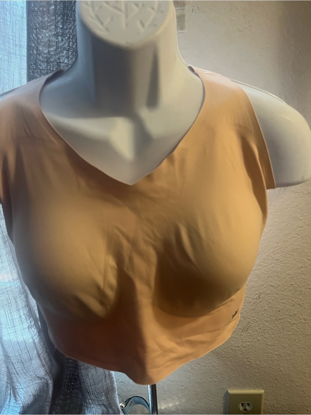 SHEFIT light Pink Sleeveless Crop Top